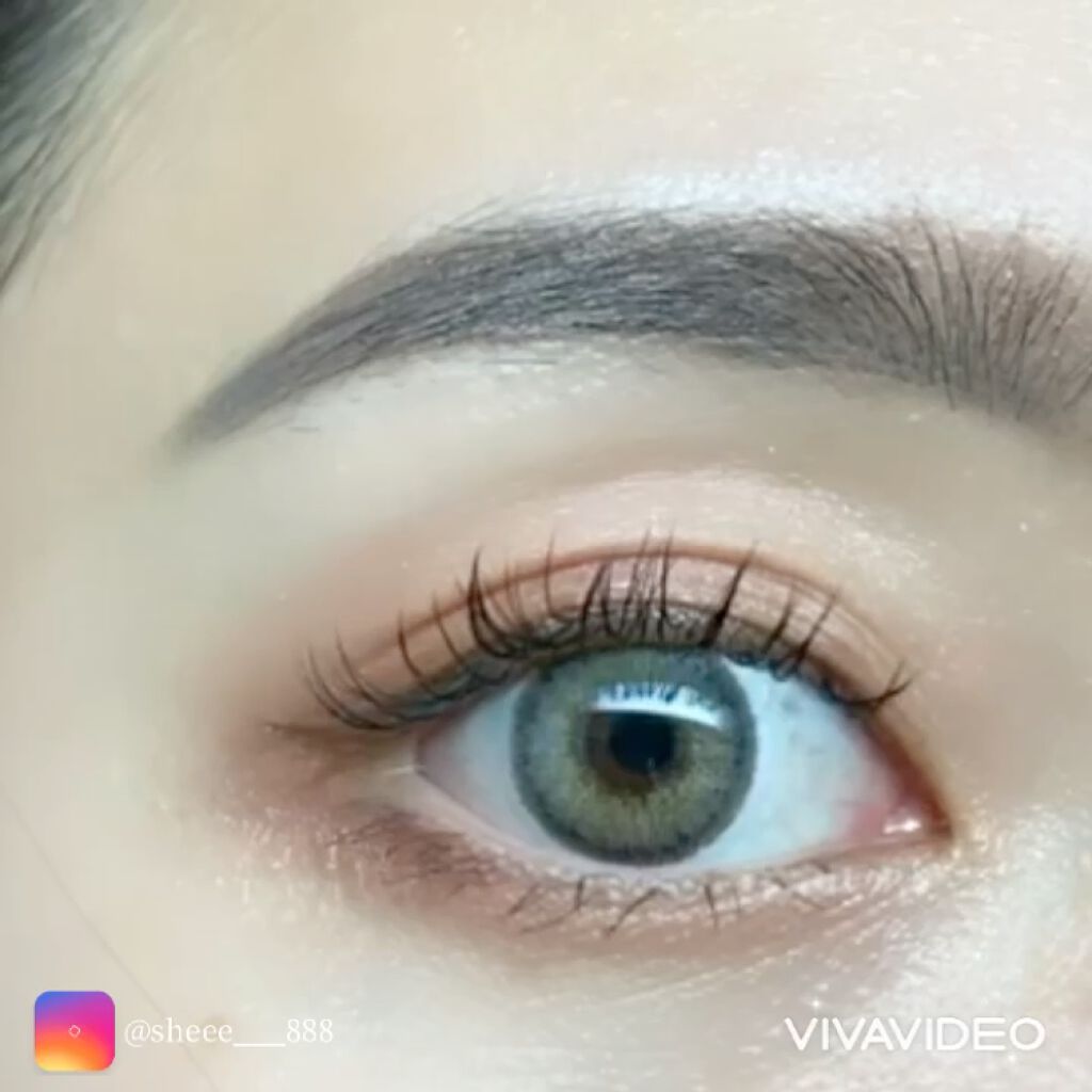 シルエットワンデー/蜜のレンズ/ワンデー（１DAY）カラコンの動画クチコミ2つ目