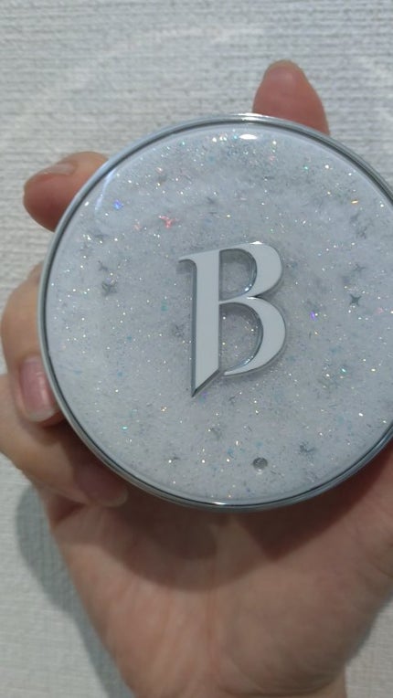 カバーリシャス アルティメット ホワイトクッション/BANILA CO/クッションファンデーションの人気ショート動画