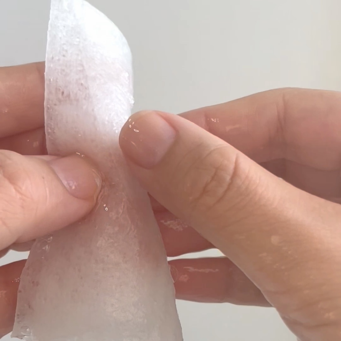 リードルS レチA EXマスク/VT/シートマスク・パックの動画クチコミ1つ目