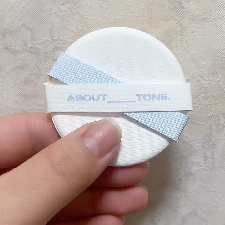 ウォーターレイヤーフィットクッション /ABOUT TONE/クッションファンデーションを使ったクチコミ（3枚目）