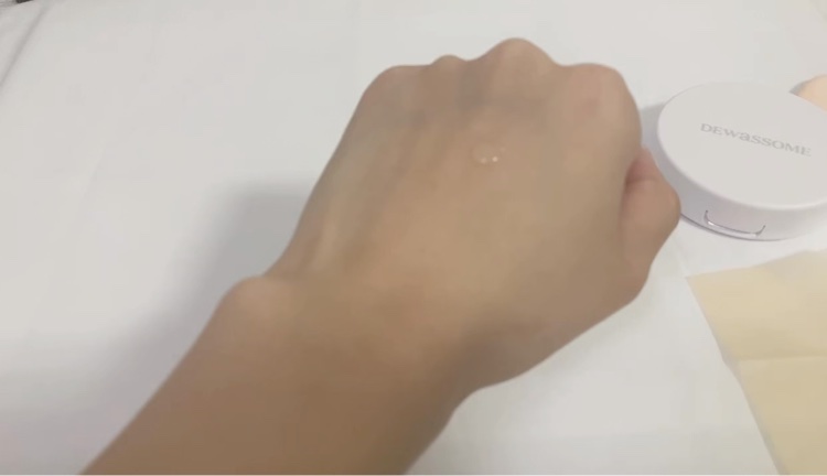 グルタイオン クールパウダー サンクッション/DEWASSOME/クッションファンデーションを使ったクチコミ（2枚目）