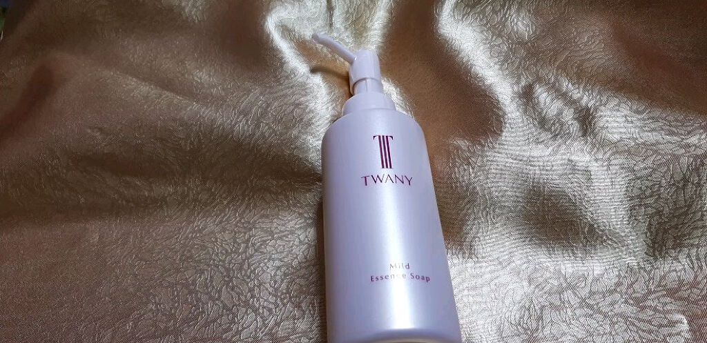 マイルドエッセンスソープ/TWANY/洗顔フォームを使ったクチコミ（1枚目）