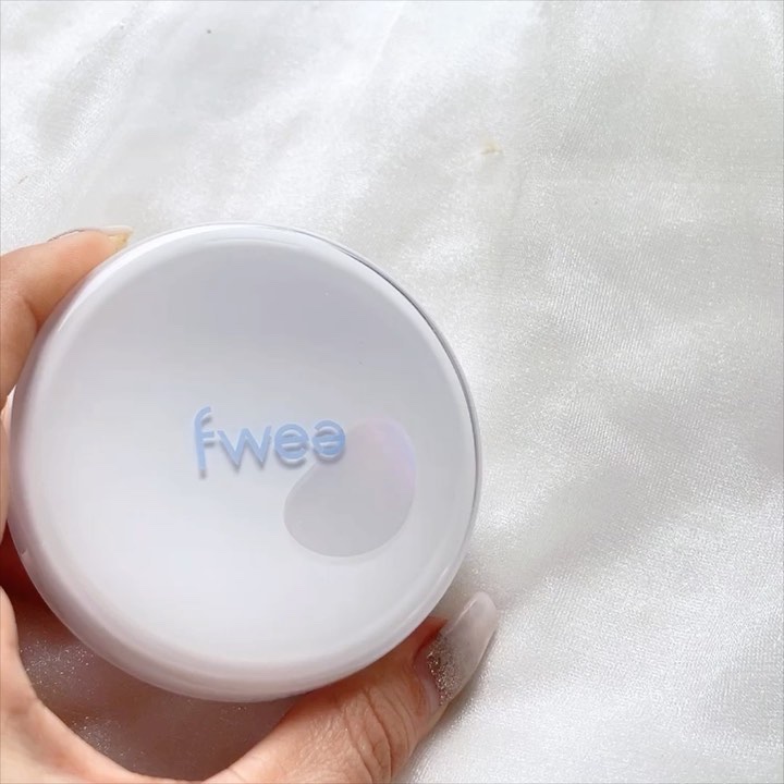 フィークッションガラス/fwee/クッションファンデーションの動画クチコミ4つ目