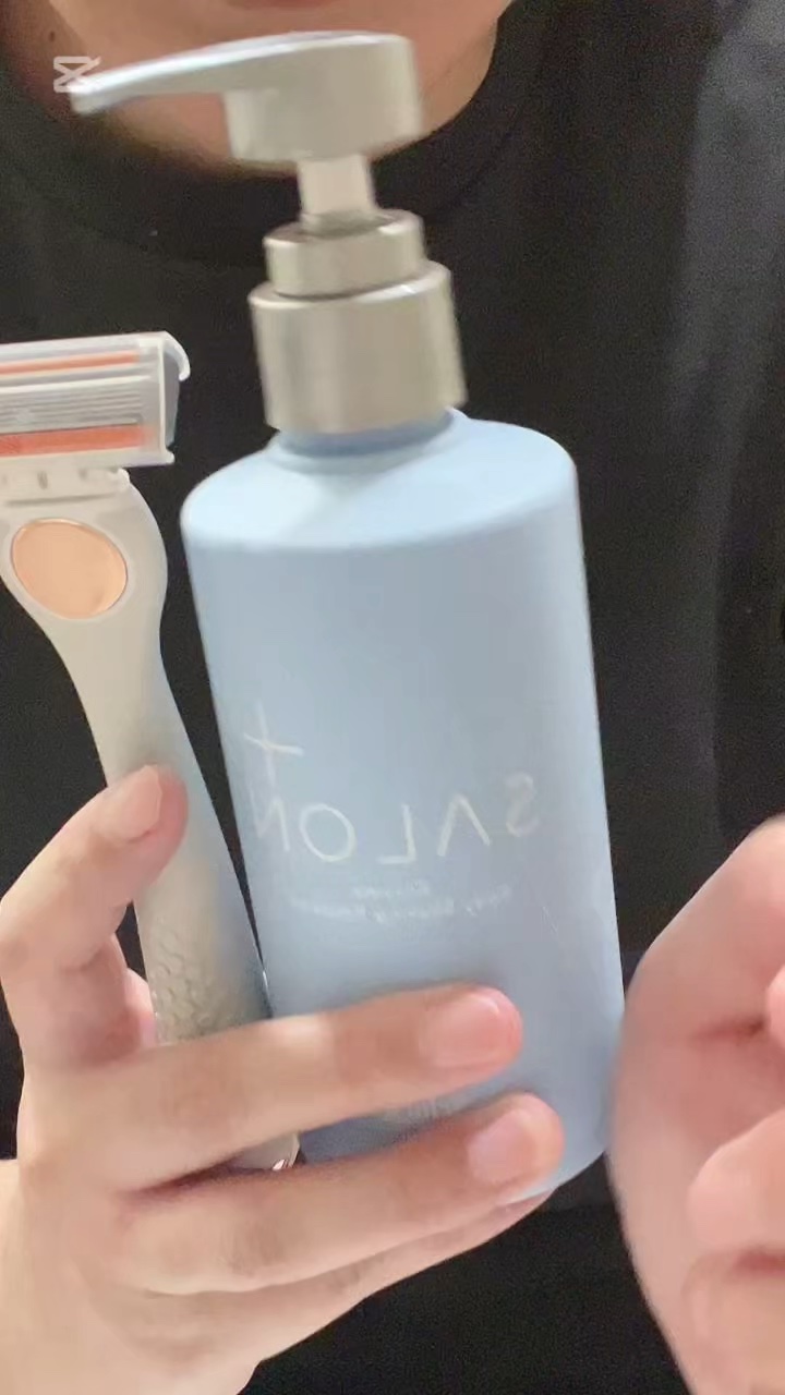 サロンプラス エンザイム ボディ シェービングエマルジョン/サロンプラス/ムダ毛ケアを使ったクチコミ（1枚目）