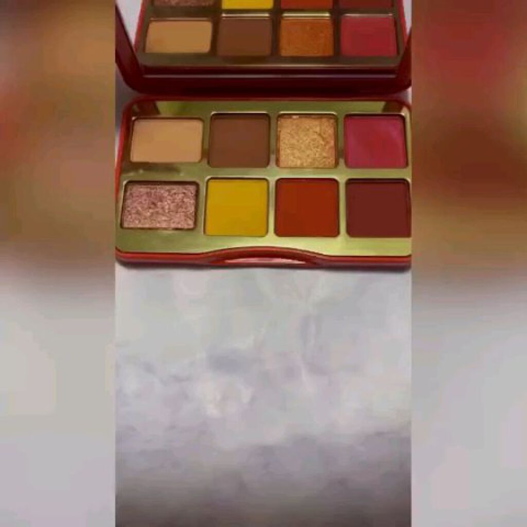 ライト マイ ファイヤー ミニ アイシャドウ パレット/Too Faced/アイシャドウパレットの動画クチコミ1つ目