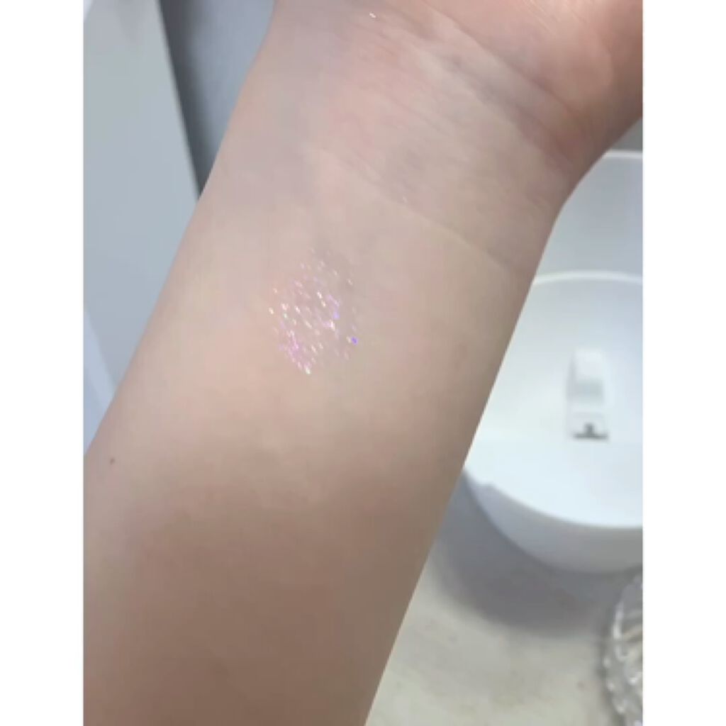 リキッド グリッター シャドウ/rom&nd/グリッターを使ったクチコミ（3枚目）