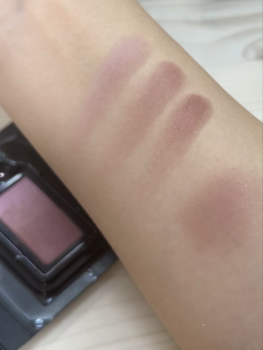 カネボウ アイシェイドグラディエント/KANEBO/パウダーアイブロウの動画クチコミ2つ目