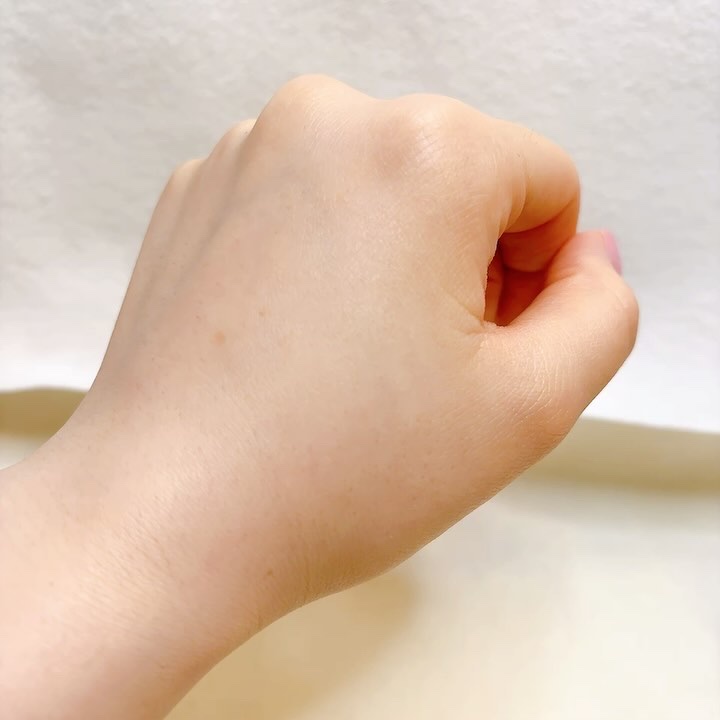 トップ シークレット モイスチャーエクラ/YVES SAINT LAURENT BEAUTE/乳液の動画クチコミ4つ目