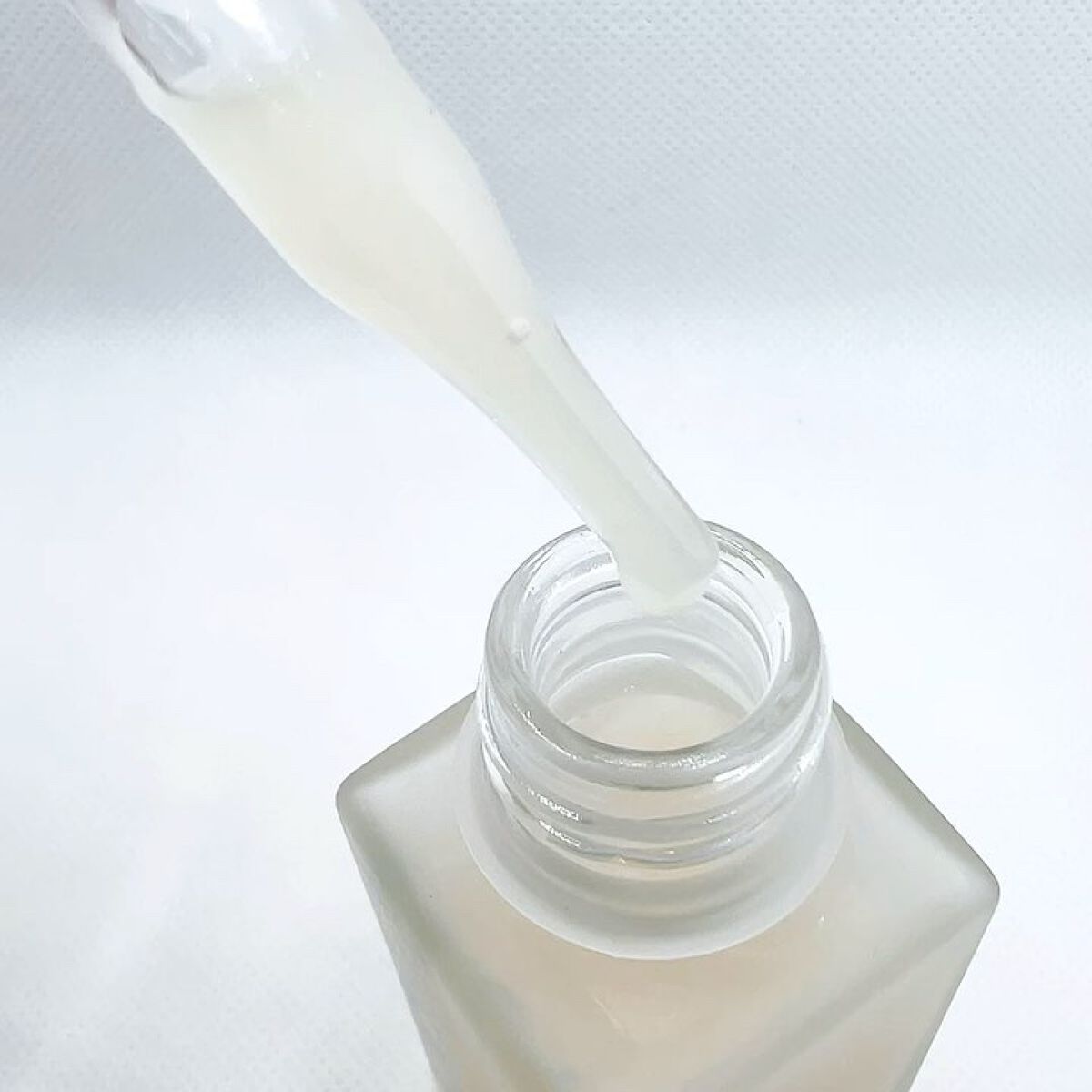 REBORNA SERUM/REBORNA /美容液の動画クチコミ1つ目