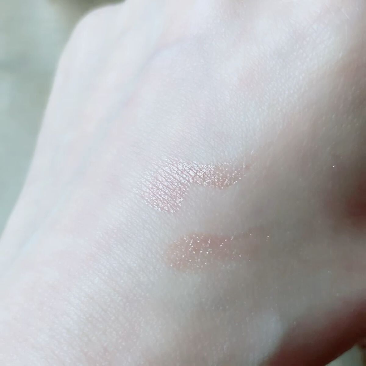 カラーミーツ アイライナー/リリーフルール/リキッドアイライナーの動画クチコミ2つ目