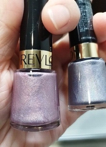 REVLON ネイル エナメルのクチコミ「ユニコーニコピア

キラキラでかわいいです。
ピンクのものも購入しました。
写真はフットネイル.....」（3枚目）