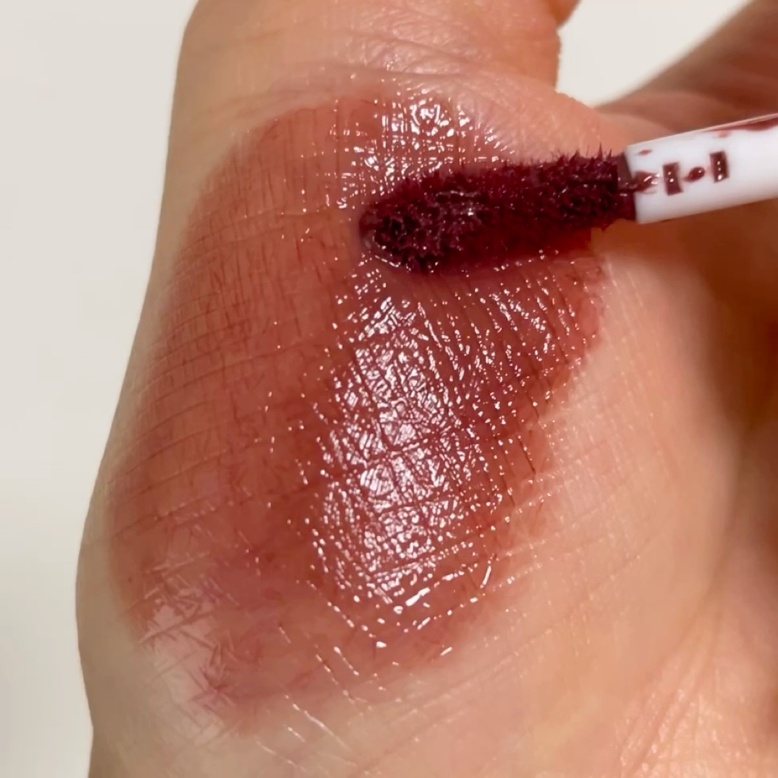 キヌケアグローアップ/shu uemura/口紅を使ったクチコミ（3枚目）