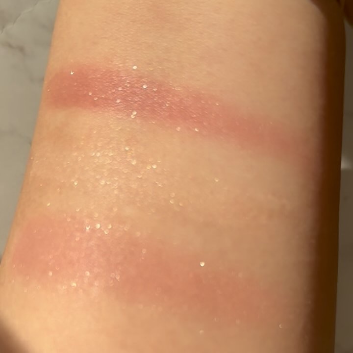 ブラーリング カラー ブラッシュ/SUQQU/パウダーチークの動画クチコミ3つ目