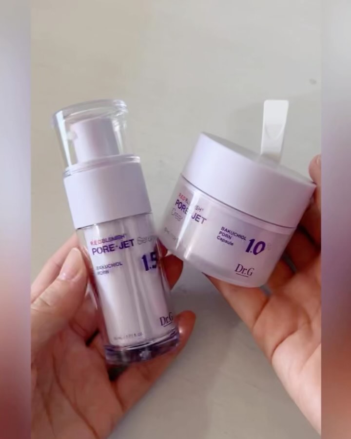 オリーブヤングで1位🏆を受賞したレッドブレミッシュラインから♡

【Dr.G】 ドクダージー
韓国の有名インフルエンサーLeoJ （レオジェイ） さんと共同開発バクチオールポアジェットライン✨

弾カケア、毛穴ケア、はもちろん肌キメ、バリ