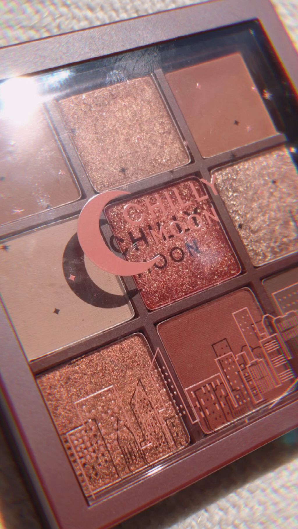 プレイカラーアイズ チリームーン/ETUDE/アイシャドウパレットの動画クチコミ2つ目