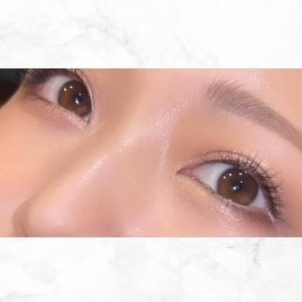 CHANEL ルミエール グラフィックのクチコミ「.
#えいな毎日メイク 
.
CHANELホリデーのアイシャドウを使ったメイク✨
在宅勤務.....」(2枚目)