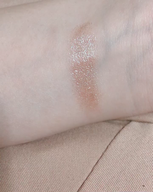 グリッタープリズム シャドウ/MISSHA/グリッターを使ったクチコミ（3枚目）