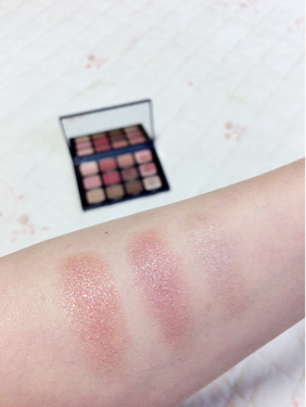 ピースマッチング12色シャドウパレット 2018 F/W/HOLIKA HOLIKA/アイシャドウパレットの動画クチコミ1つ目