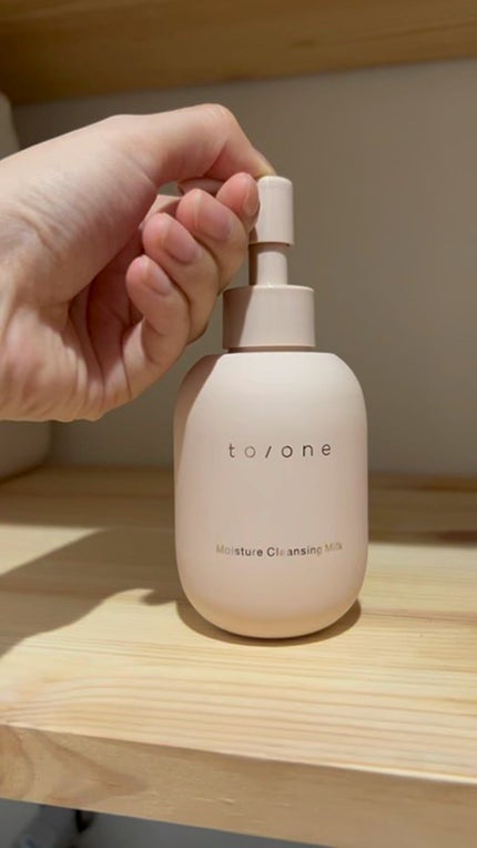 モイスチャー クレンジングミルク (M)/to/one/ミルククレンジングの人気ショート動画