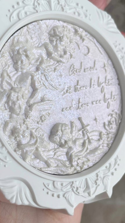 リトルエンジェル ハイライター/FlowerKnows/パウダーハイライトの人気ショート動画