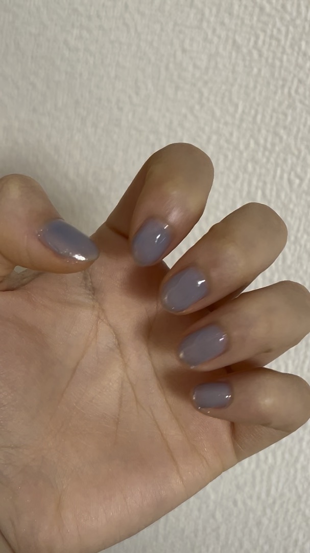 ネオコレクション ピールオフベースジェルのクチコミ「セルフネイル💙

つやつやのブルーグレージェルです💅

#ネイル
#セルフネイル
#ジェルネイ.....」（1枚目）