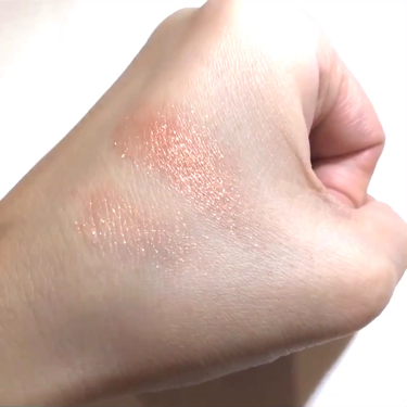 （旧）プレスド アイシャドー (レフィル)/shu uemura/単色アイシャドウの動画クチコミ1つ目