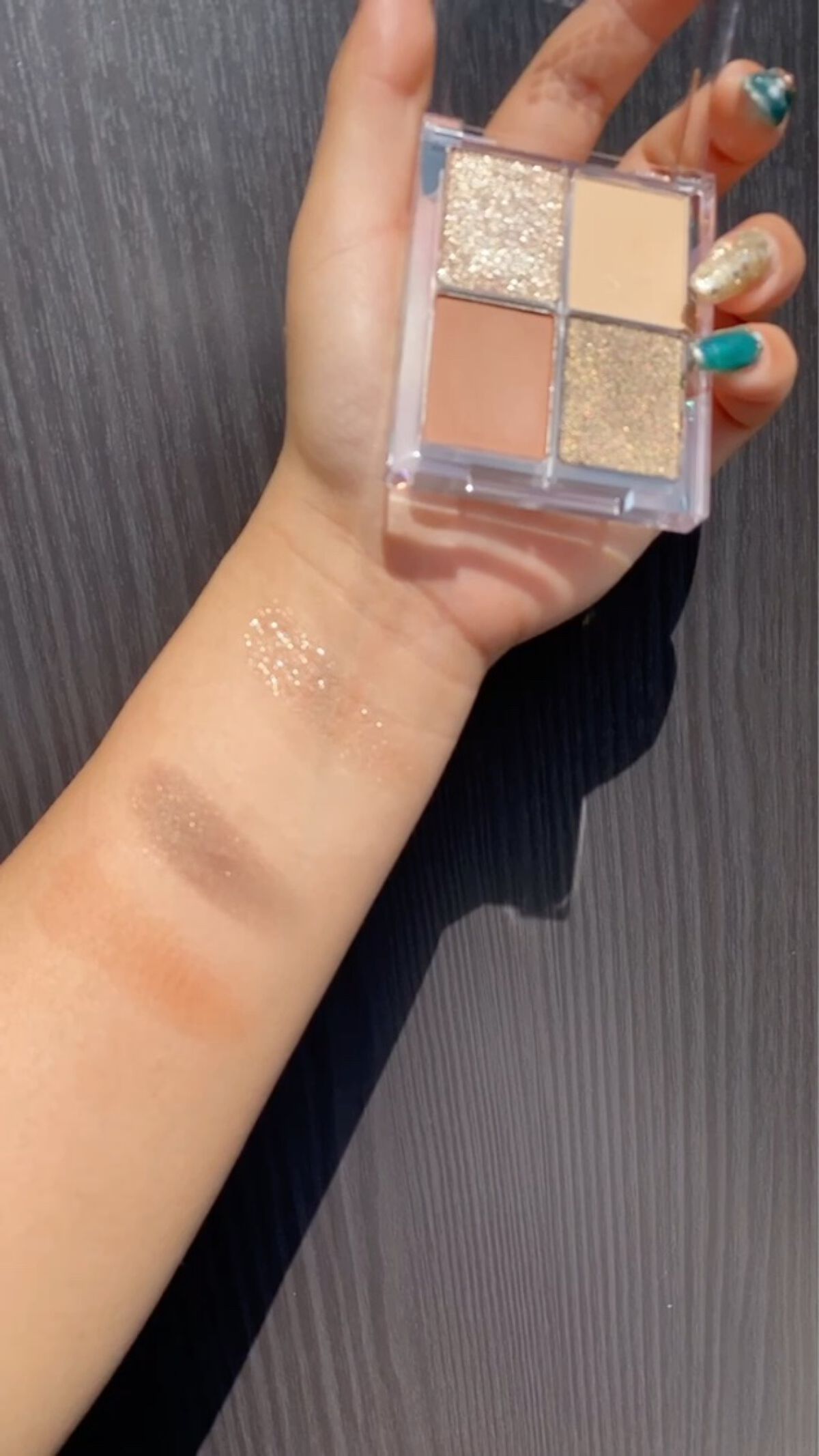 4色アイシャドウパレット 07 フィエルテノアール/aZTK/アイシャドウパレットを使ったクチコミ（2枚目）