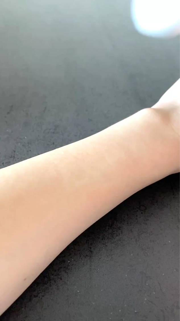 マグネシウムプラスエスシン ボディー かっさ マッサージ クリーム/b.clinicx/ボディクリームを使ったクチコミ（3枚目）