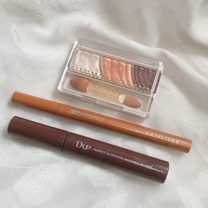 リキッドアイライナーWP /キングダム/リキッドアイライナーの人気ショート動画