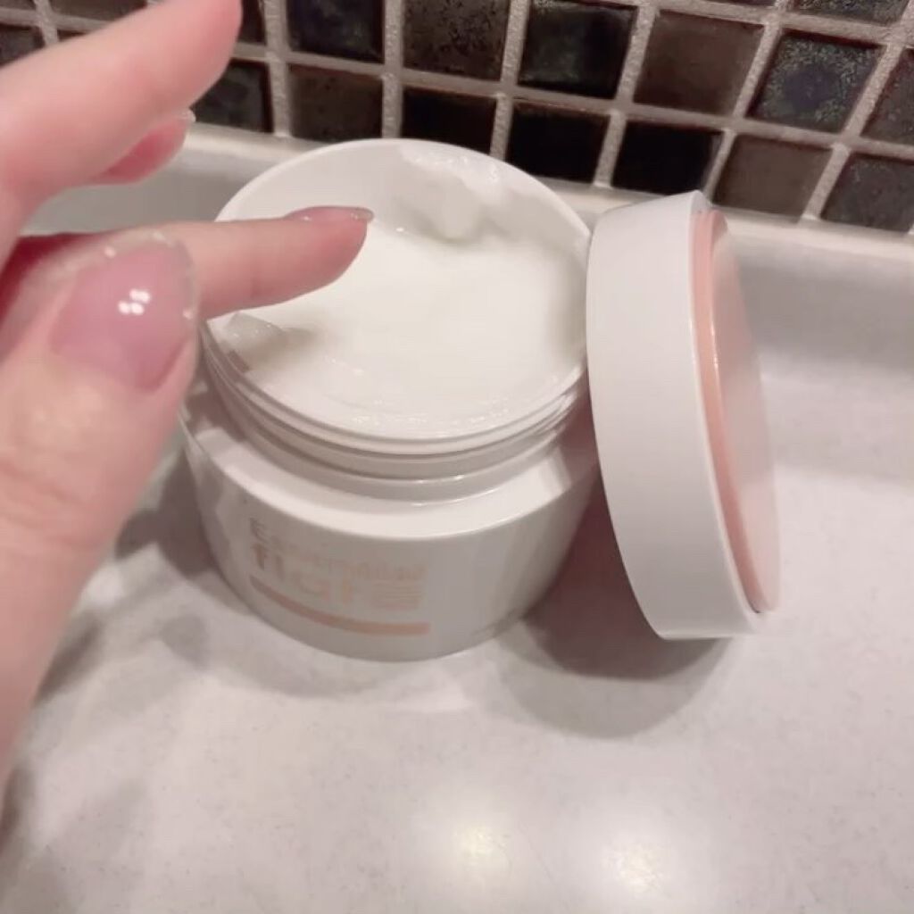 くせ・うねり集中ケアマスク/エッセンシャル flat/ヘアマスク・ヘアパックを使ったクチコミ（2枚目）