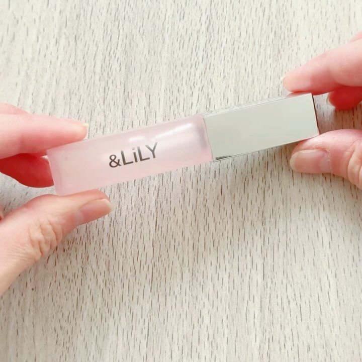 & LiLY UpDateLash/＆LiLY/まつげ美容液の動画クチコミ5つ目