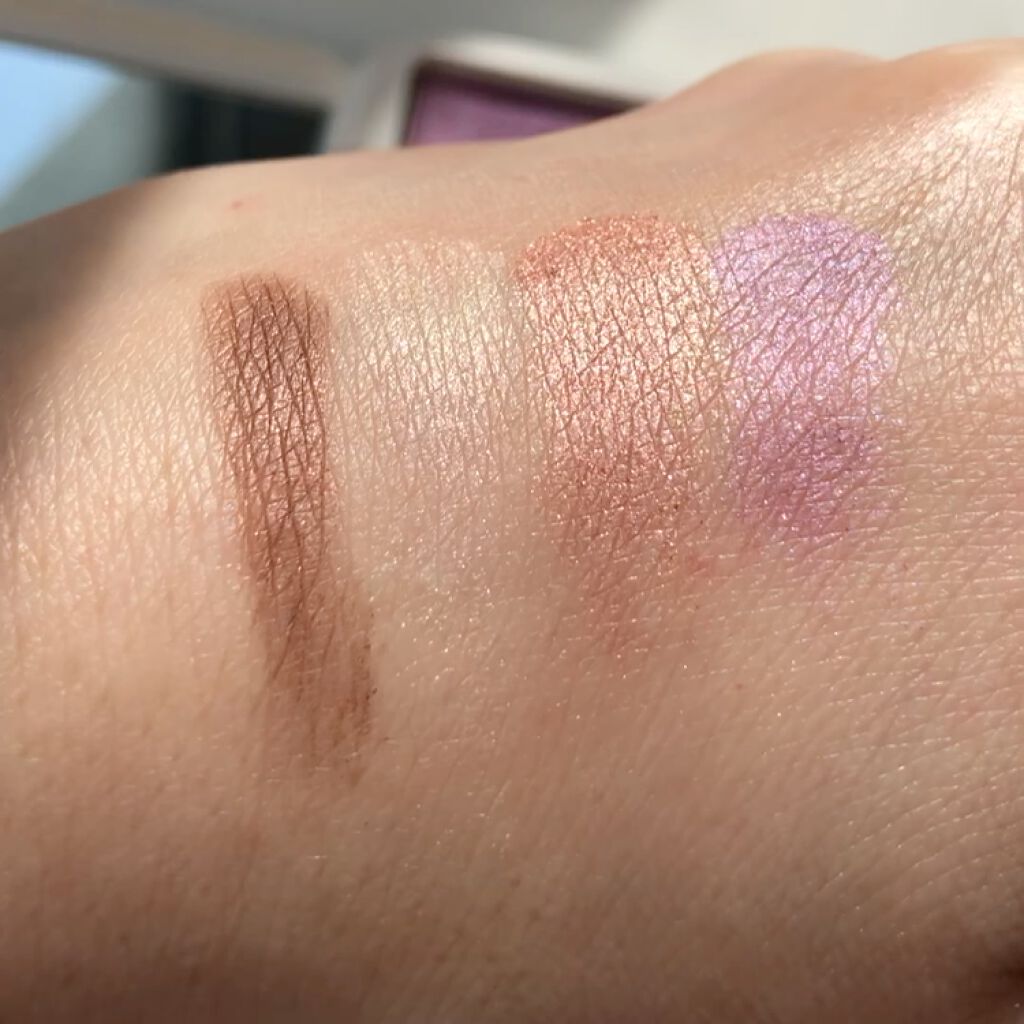 ルーセントアイズ/AYURA/アイシャドウパレットの動画クチコミ1つ目