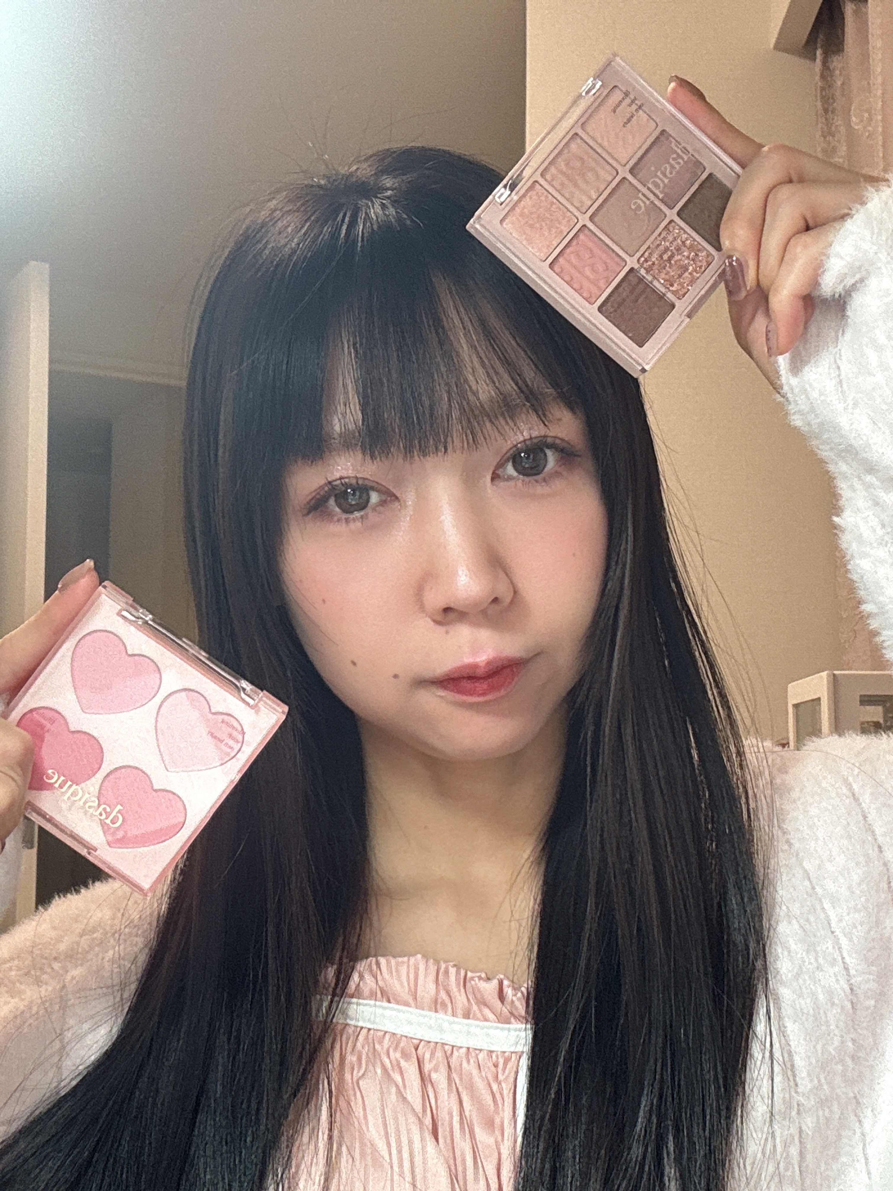 ブレンディングムードチーク/dasique/パウダーチークの人気ショート動画