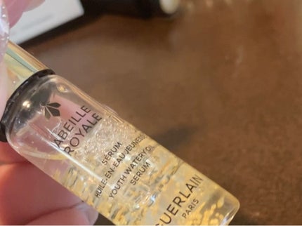 アベイユ ロイヤル ウォータリー オイル セロム/GUERLAIN/美容液を使ったクチコミ(4枚目)