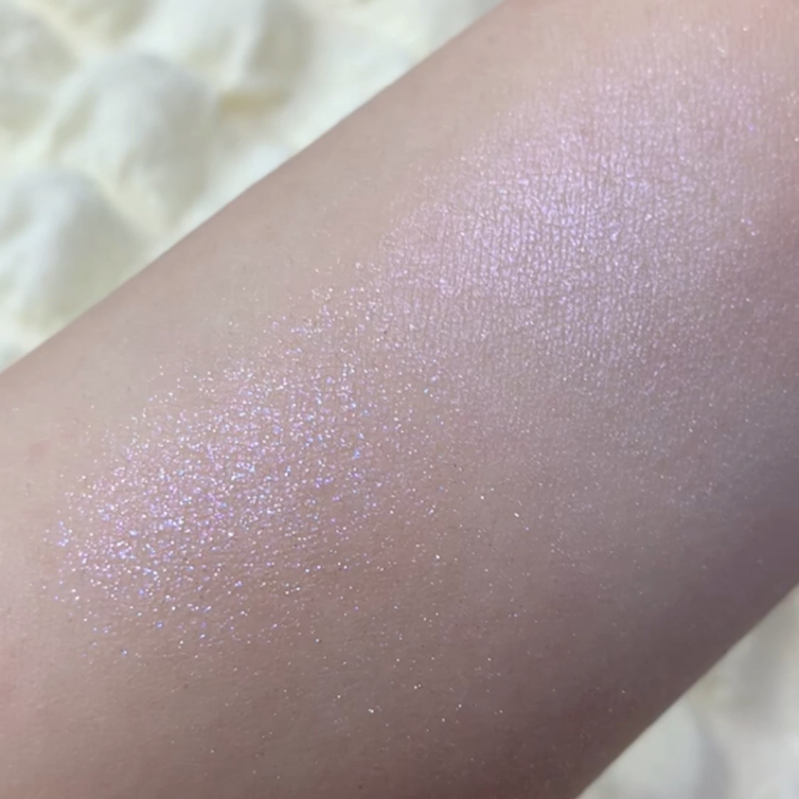 イロミッケ パールハイライト/iromikke/パウダーハイライトを使ったクチコミ（3枚目）