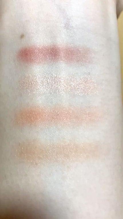 レ キャトル ルージュ ユー エ ジュ 957 / CHANEL(シャネル) | LIPS レ キャトル ルージュ ユー エ ジュ 957 / CHANEL(シャネル) | LIPS