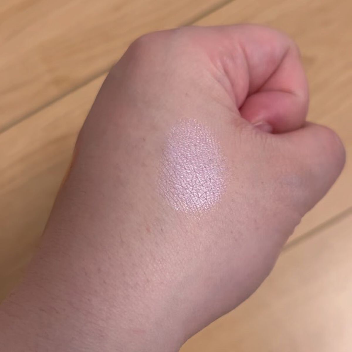 パールグロウニュアンサー/CEZANNE/パウダーハイライトを使ったクチコミ（2枚目）