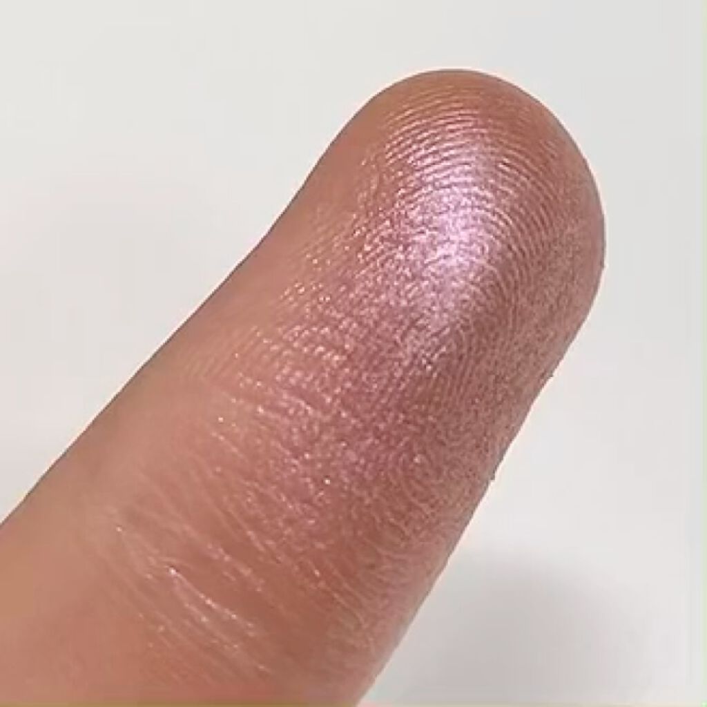 UR GLAM　POWDER EYESHADOW/U R GLAM/単色アイシャドウの動画クチコミ3つ目