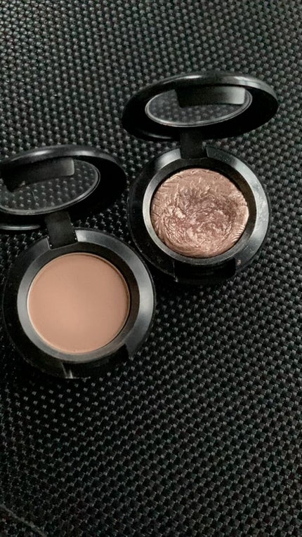 エクストラ ディメンション アイシャドウ/M・A・C/単色アイシャドウの人気ショート動画