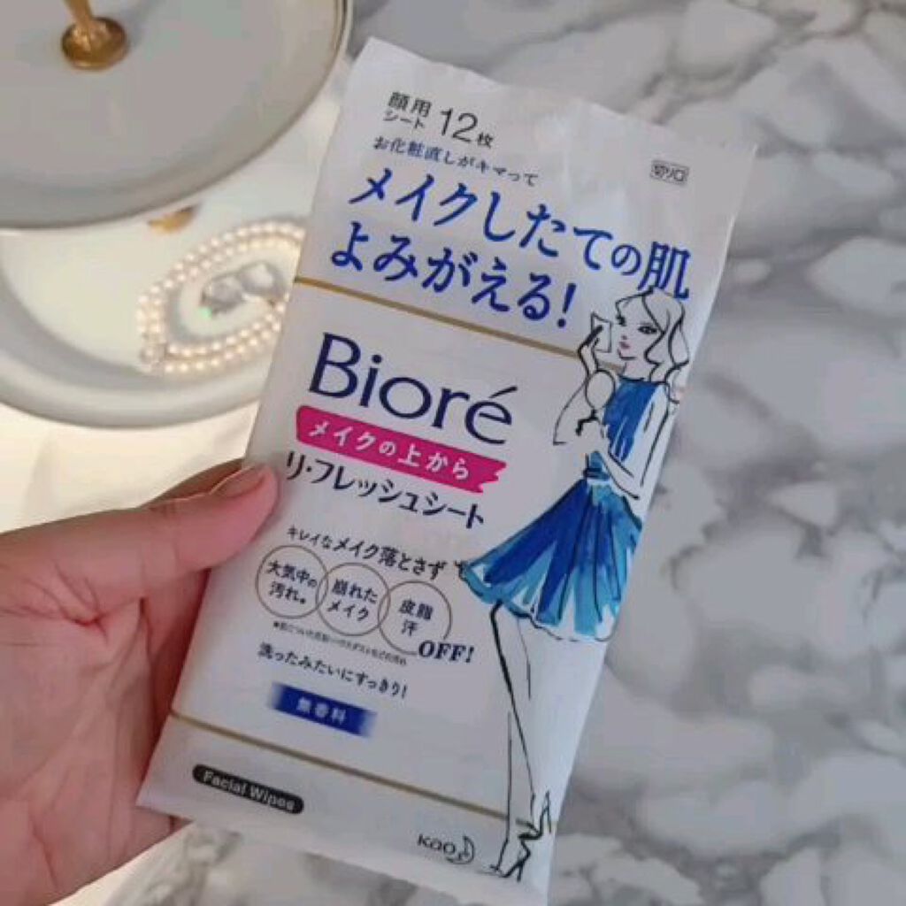 メイクの上からリフレッシュシート/ビオレ/フェイスシートを使ったクチコミ（2枚目）