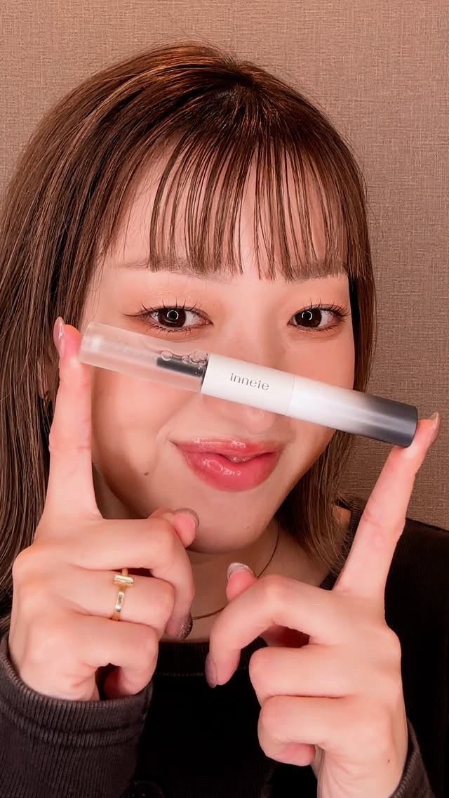 .
.
日中も夜も使える万能まつ毛美容液🫶

@innete.jp 
@innete_official 

・ラビッシュミラクルデュアル美容液

植物由来の発色でマスカラとして使える黒い美容液🖤
日中もまつ毛のケアをしてくれるアイテムや