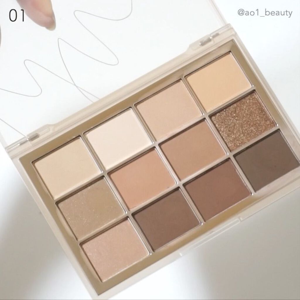 ソフトブラーリングアイパレット/wakemake/アイシャドウパレットを使ったクチコミ（2枚目）