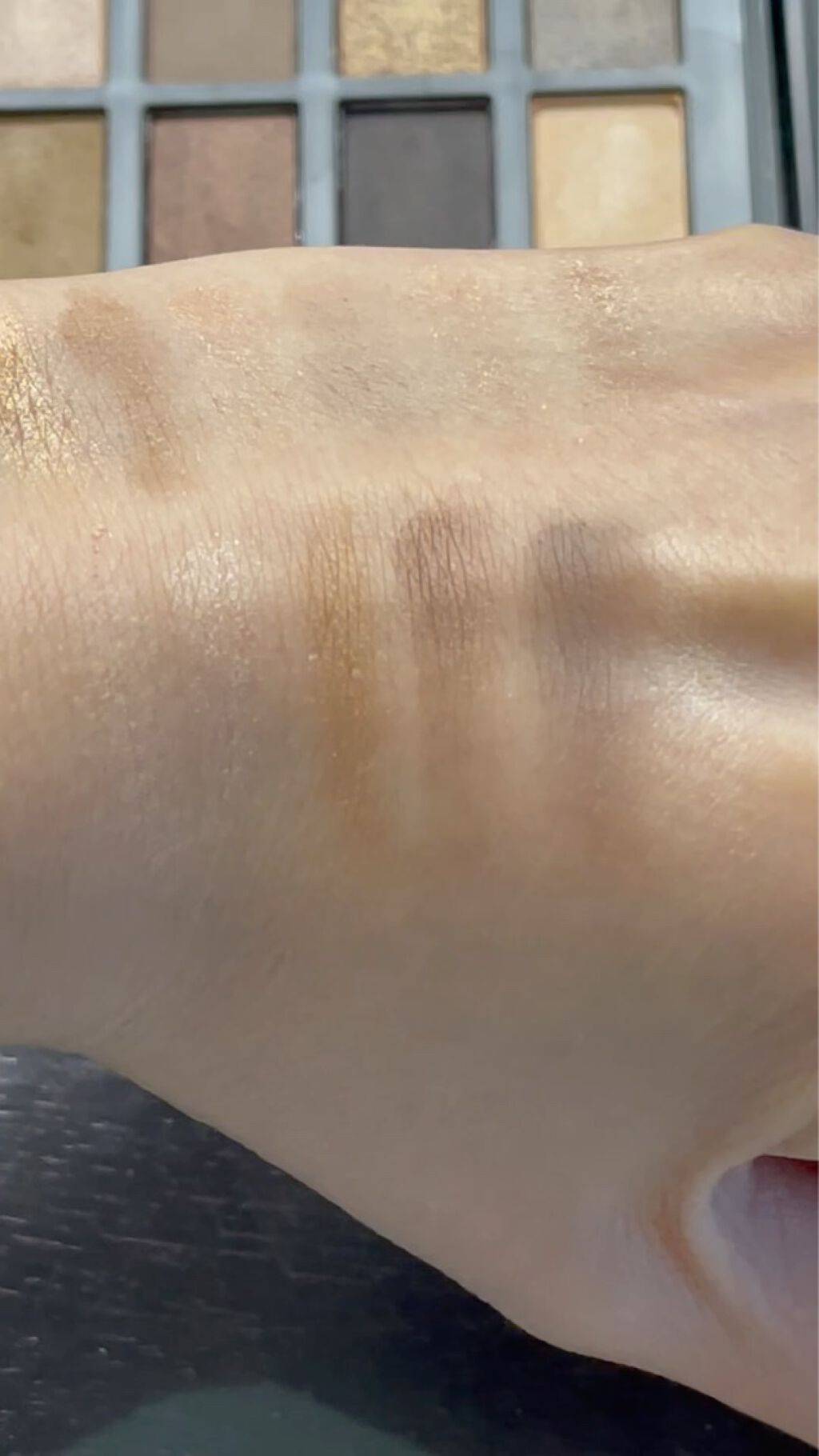 アイシャドウパレット/and us/アイシャドウパレットの動画クチコミ3つ目