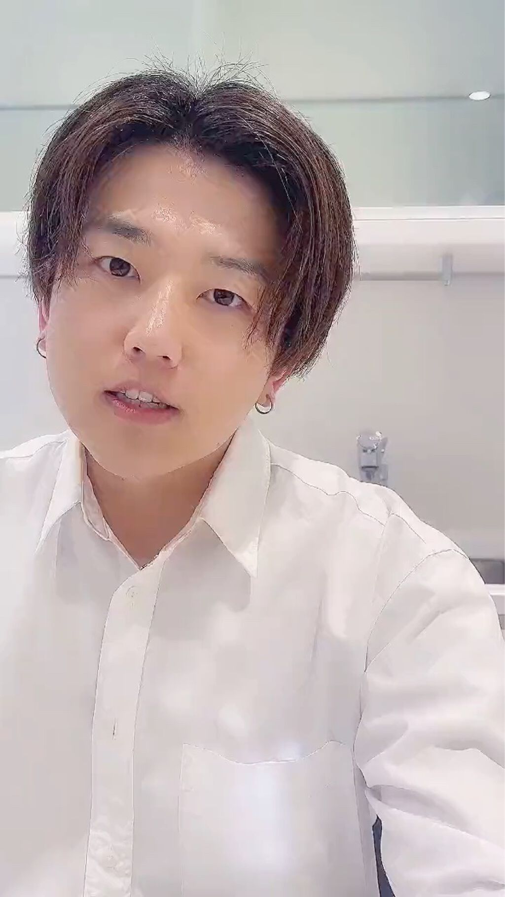 髪の毛を自然要因がバリバリ守る！😎😎

【ルミナススプレー🍯】
200ml/1,980円

こんな悩みありませんか？

①うねり(湿気)
②熱ダメージ(アイロン)
③パサツキ(紫外線)
④摩擦(クシ)
⑤広がり(静電気)

これらから