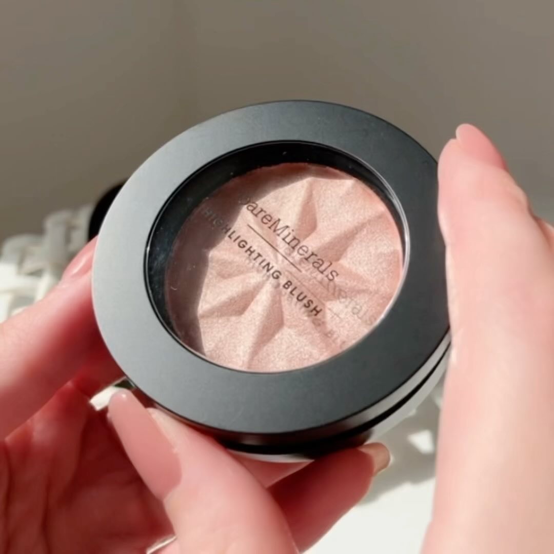 ジェン ヌード ハイライター/bareMinerals/パウダーハイライトの動画クチコミ5つ目