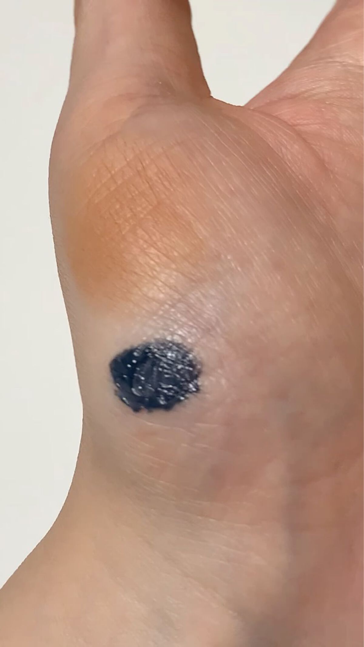 ニューアンビエンスカラーマスカラ/hince/マスカラを使ったクチコミ（3枚目）