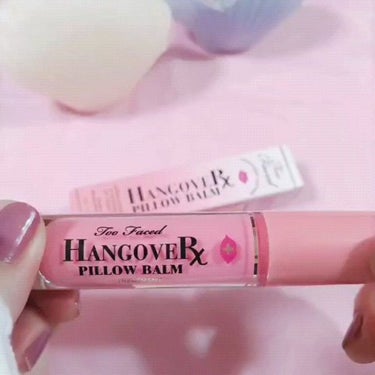 ～トゥー フェイスド ハングオーバー～ ピロー バーム リップ トリートメント/Too Faced/リップケア・リップクリームの動画クチコミ1つ目