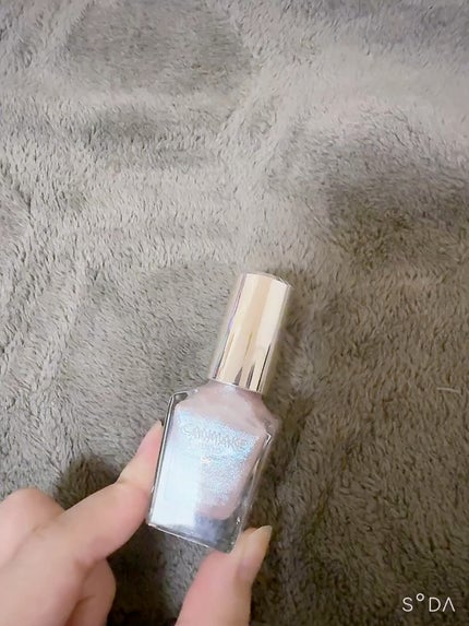 カラフルネイルズ/キャンメイク/マニキュアの人気ショート動画