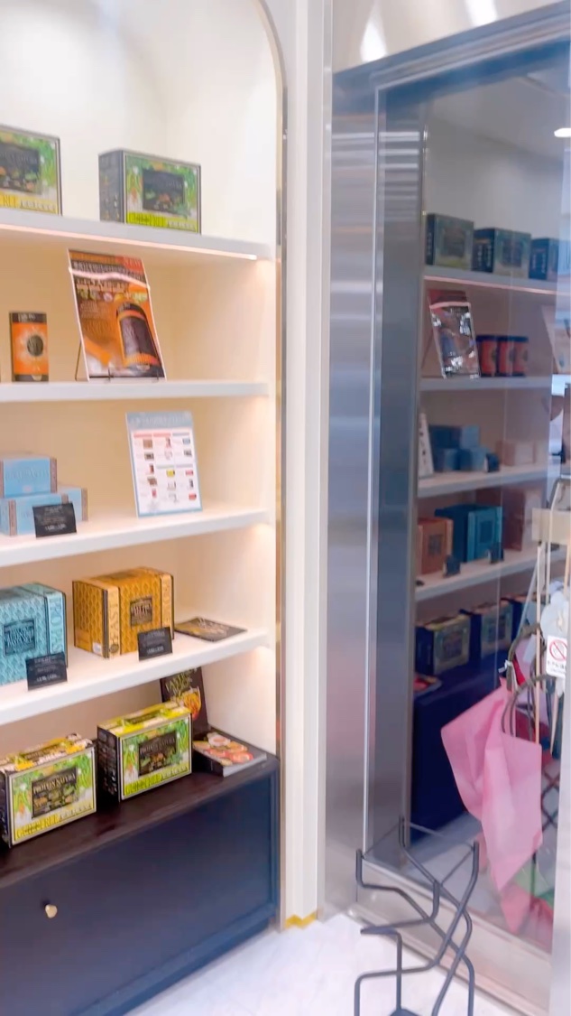 パーフェクトワン スーパーモイスチャージェル/パーフェクトワン/オールインワン化粧品の動画クチコミ4つ目