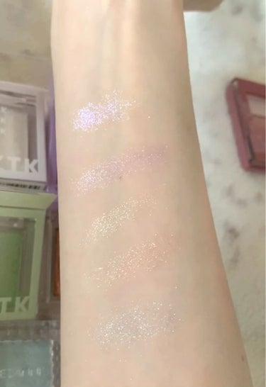 UR GLAM　MARBLE EYESHADOW 09/U R GLAM/パウダーアイシャドウを使ったクチコミ（2枚目）